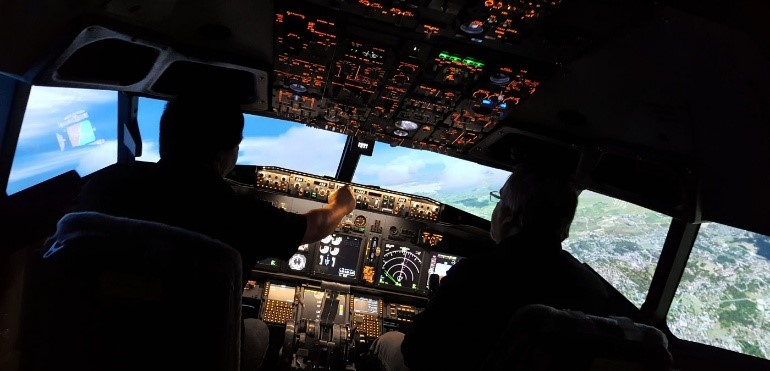 Genesis Flight College Adopts New 737 Flight Training Device to Elevate Commercial Pilot Training Programs